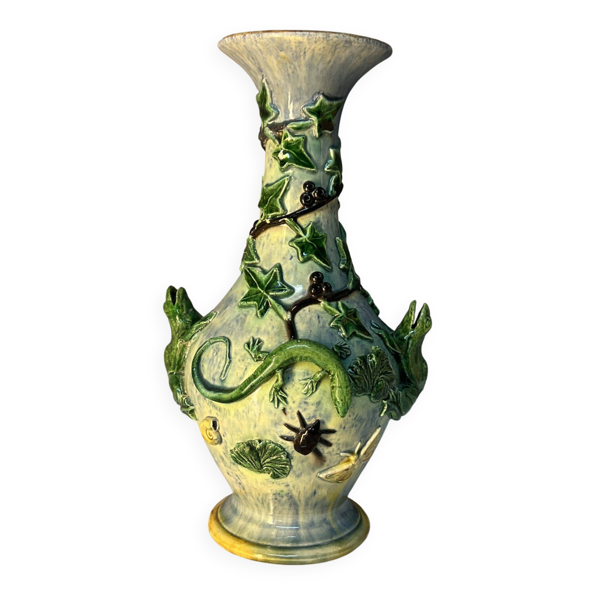 Majolica Palissy vase, dating from the Victorian era circa 1890