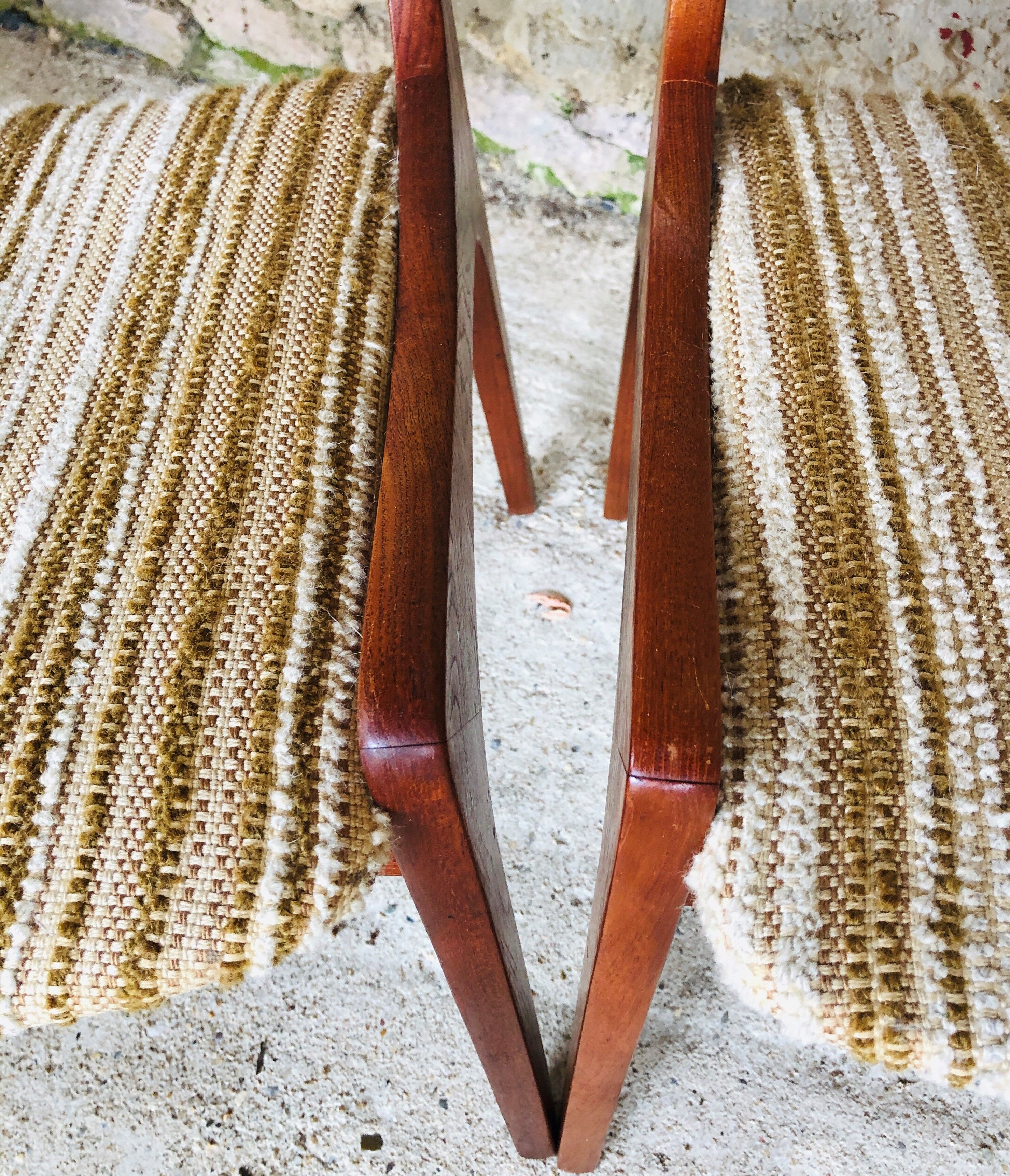 Set of 4 vintage teak chairs by R. Huber & Co., circa 60's