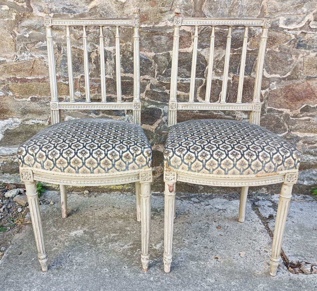 Pair of chairs Louis XVI, 1940