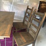 Ensemble table et chaises
