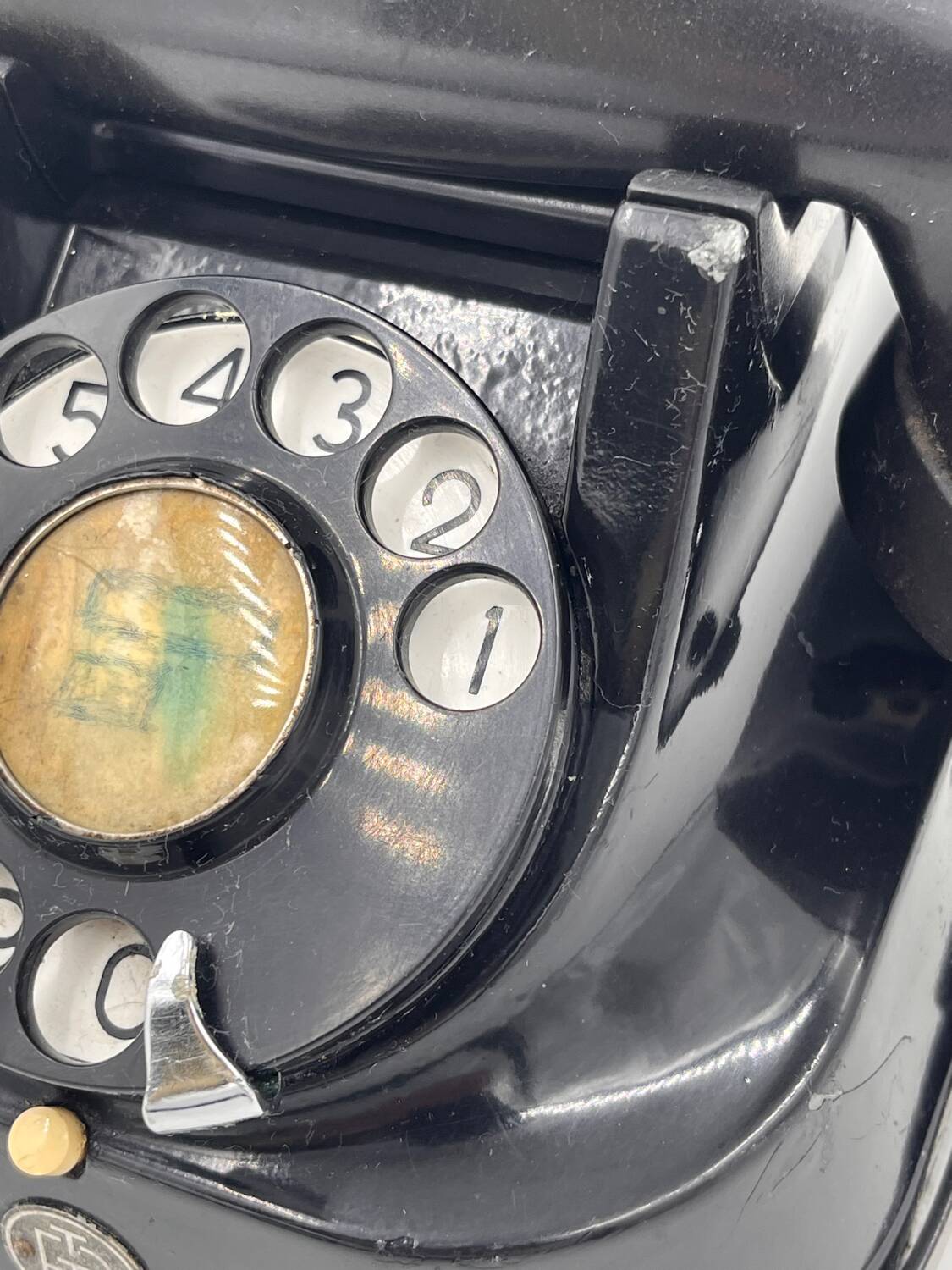 Bakelite phone