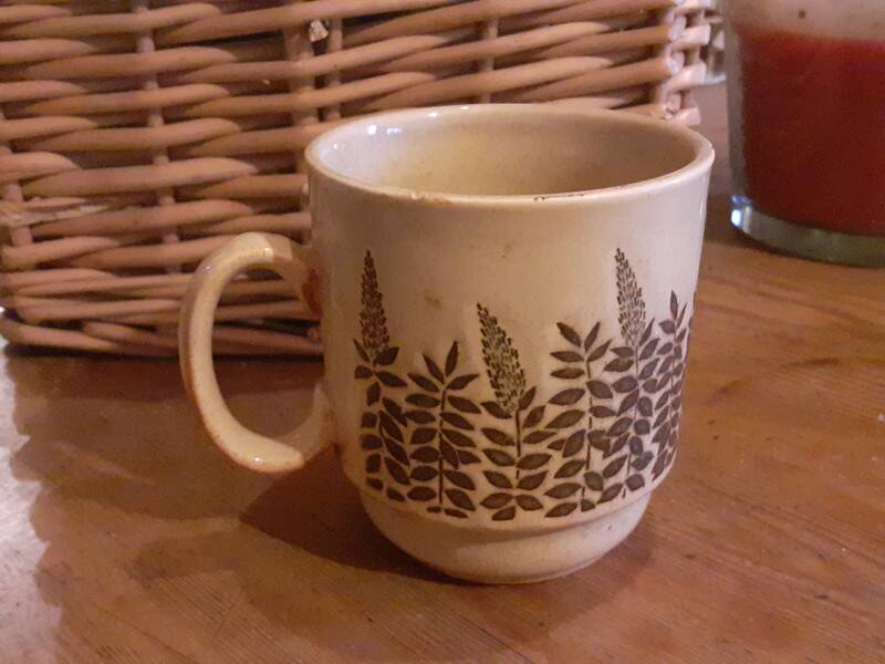 English stoneware mug cup