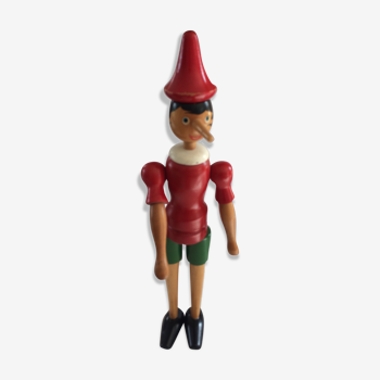 Pinocchio articulè de grande taille en bois rouge et vert