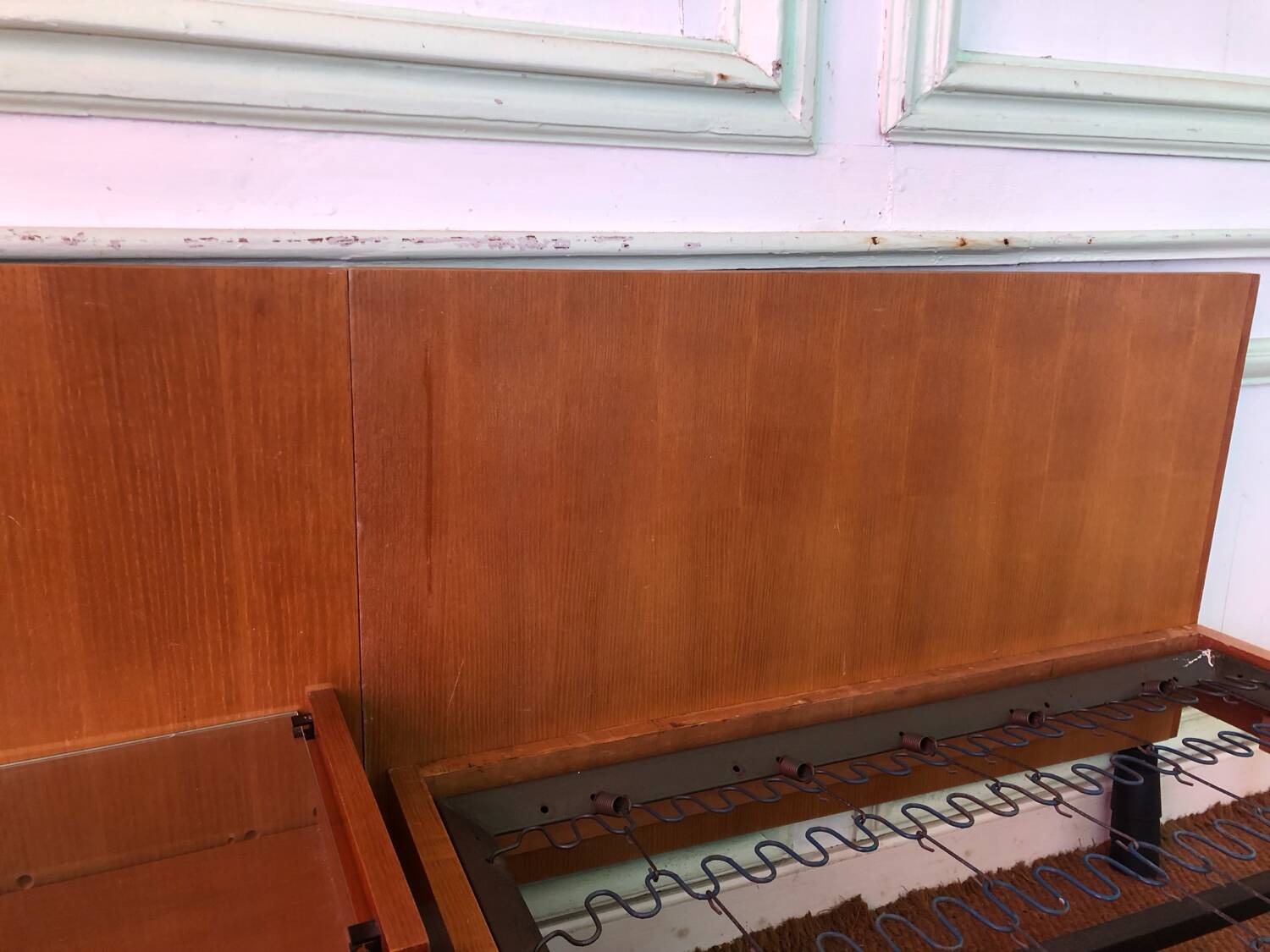 Double beds Pierre Guariche