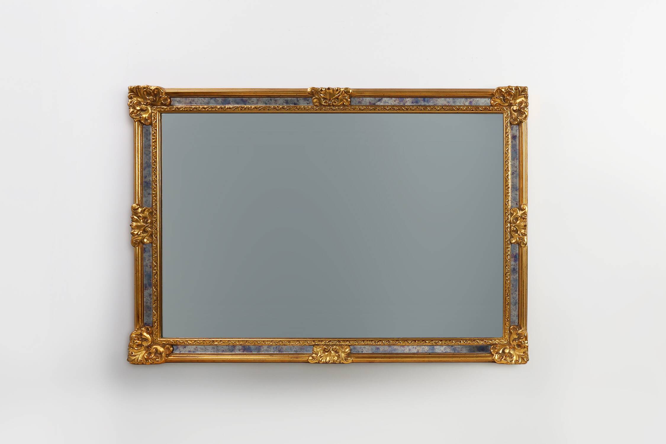 20th century Baroque Revival Mirror by Deknudt in gilded Resin, Belgium