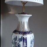 Chinese-decorated lamp