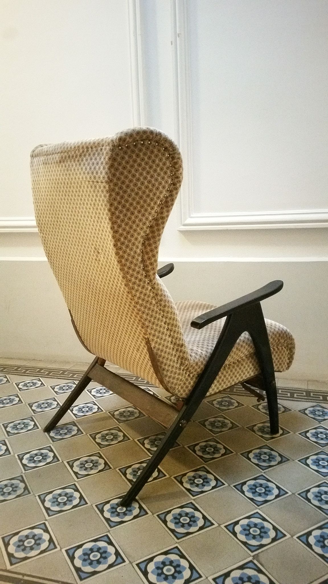 Fauteuil Wing chair à système de relaxation année 50/60