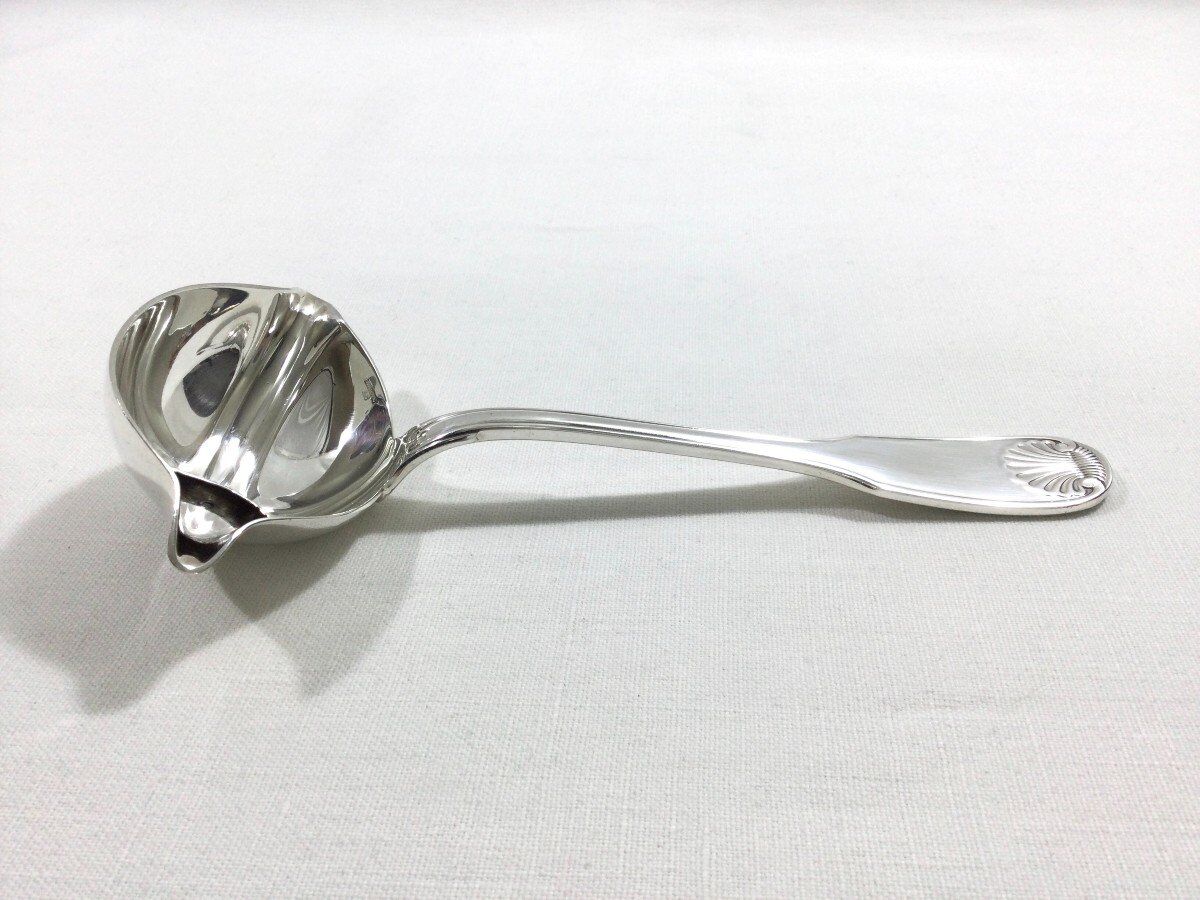 Christofle - Spoon with Vendôme Shell Sauce