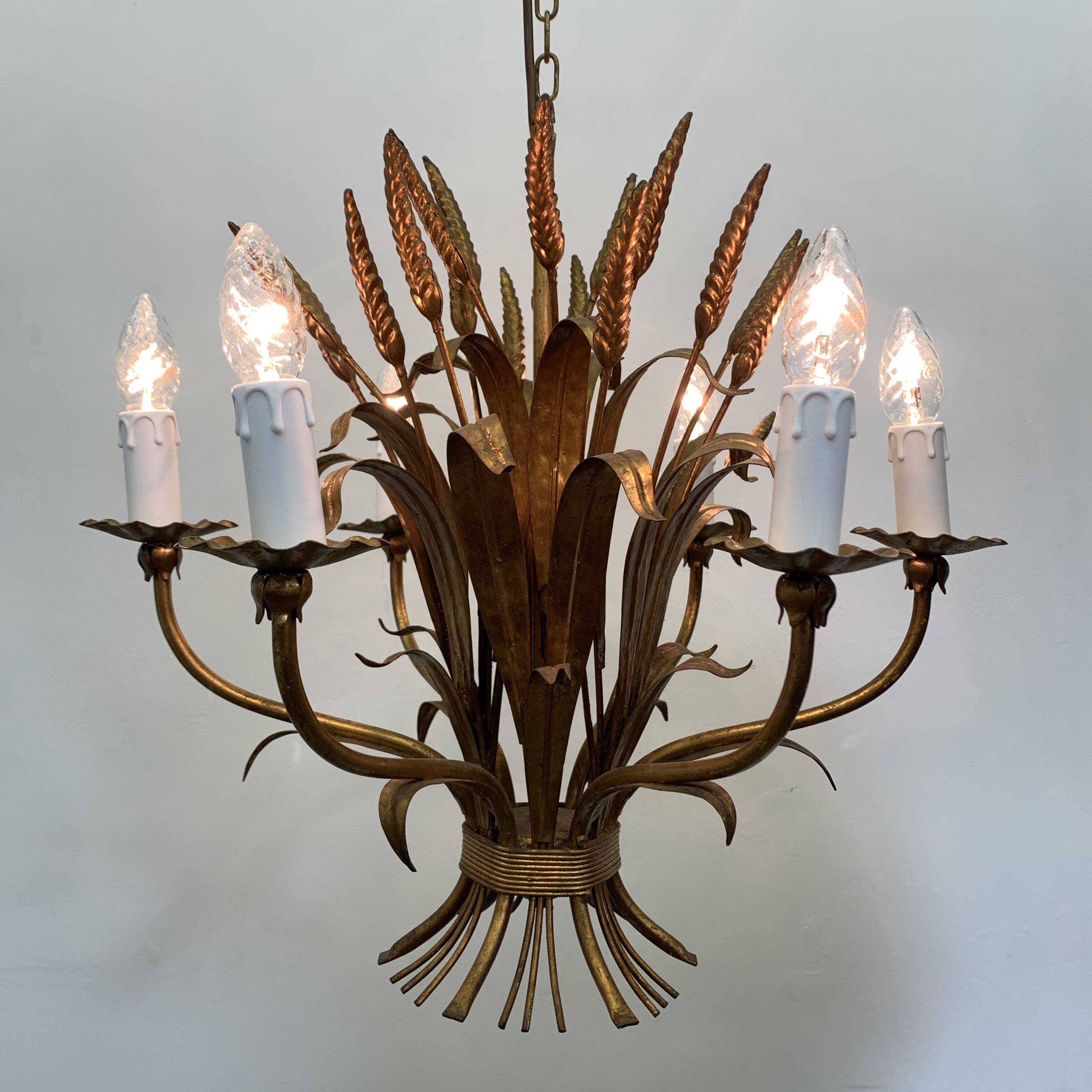Large wheat sheaf leaf gold gilt chandelier, 1960’s