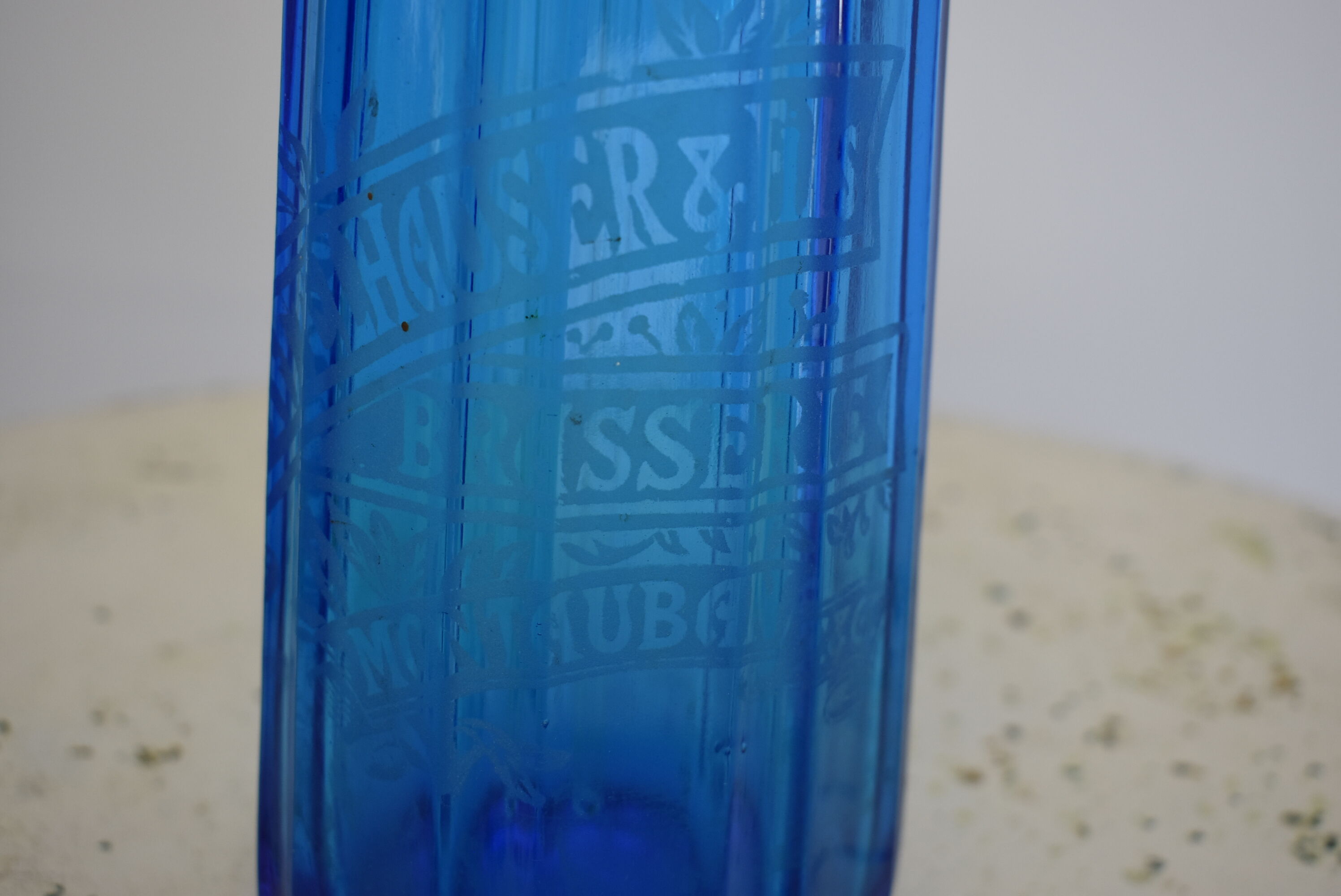 Blue water siphon Seltz brewery of Montauban