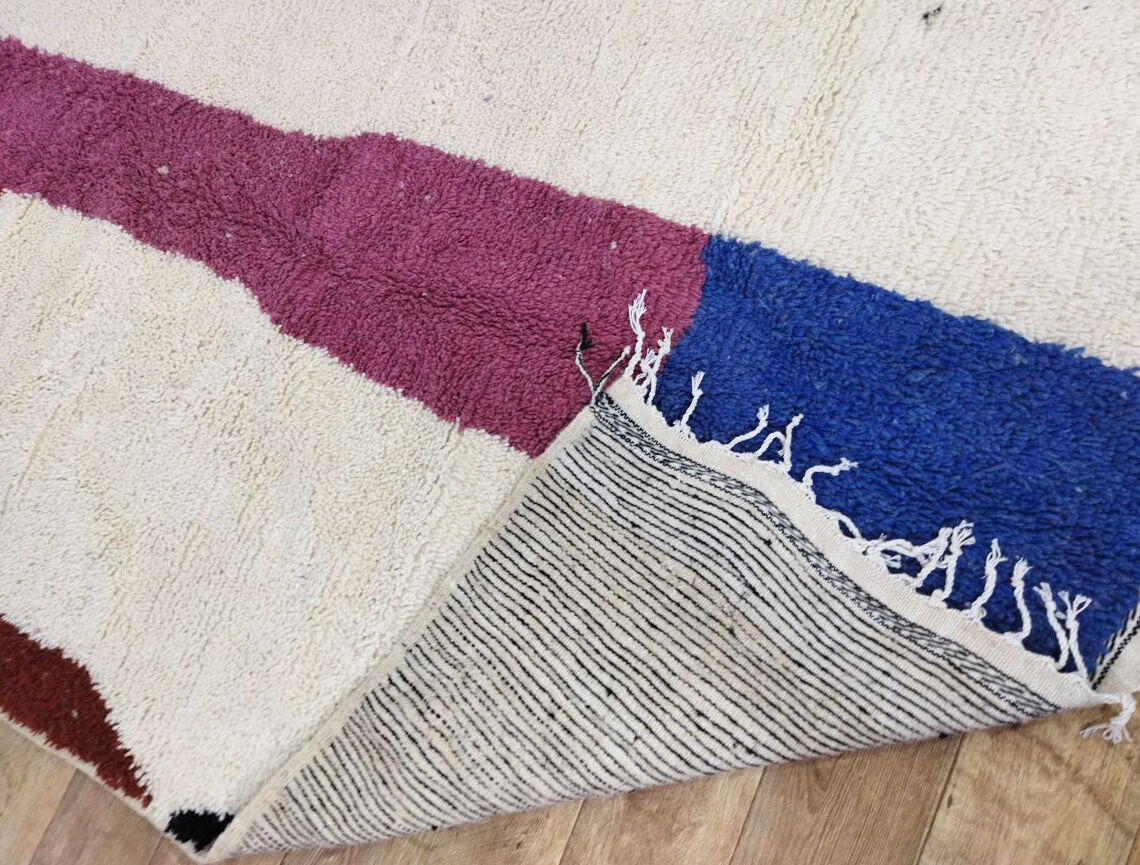 Moroccan carpet 224x154cm