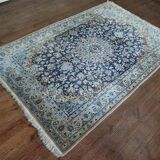 handmade Naïn Persian carpet 192x125cm