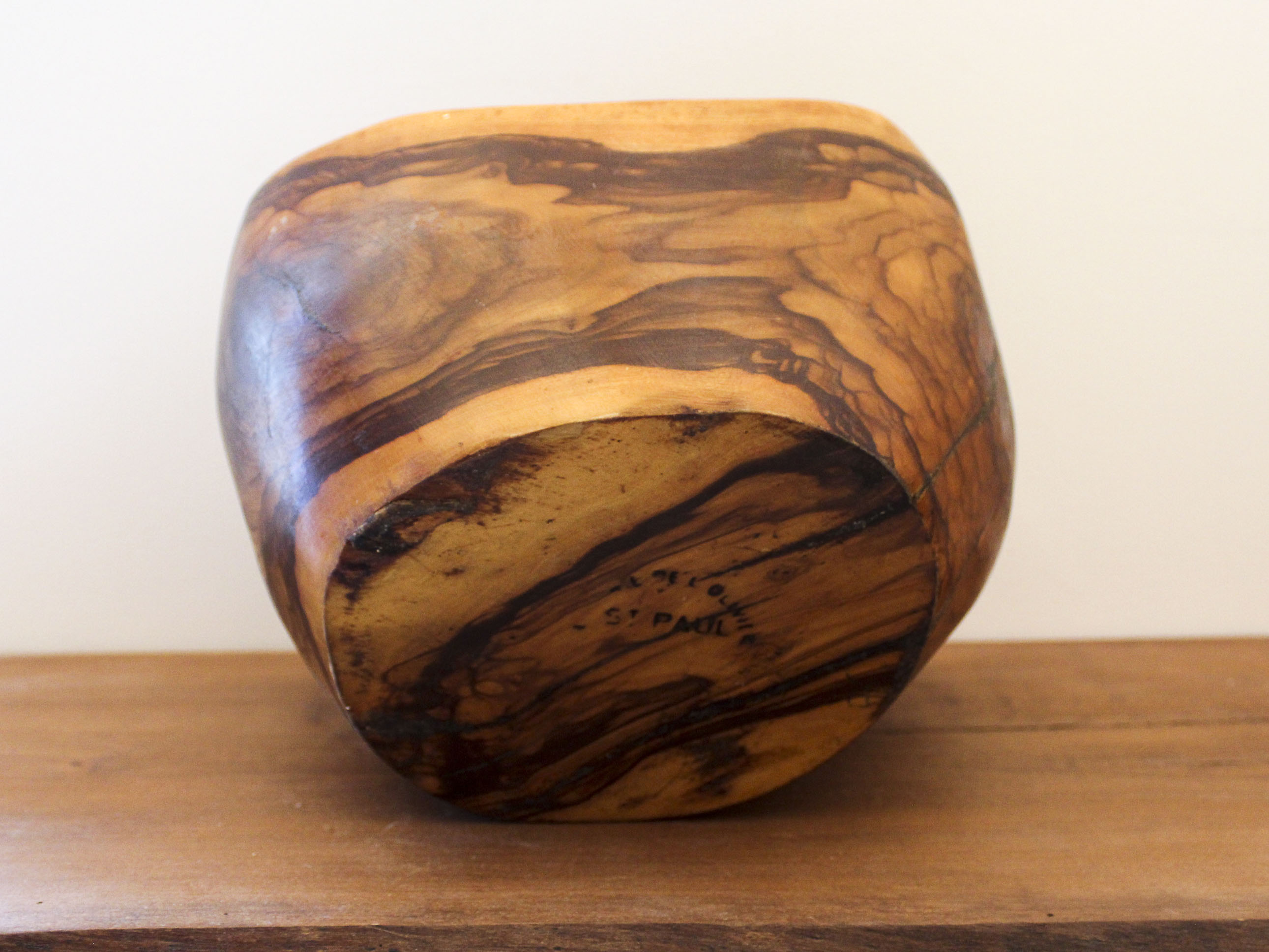 Saladier vintage en bois d'olivier Saint Paul