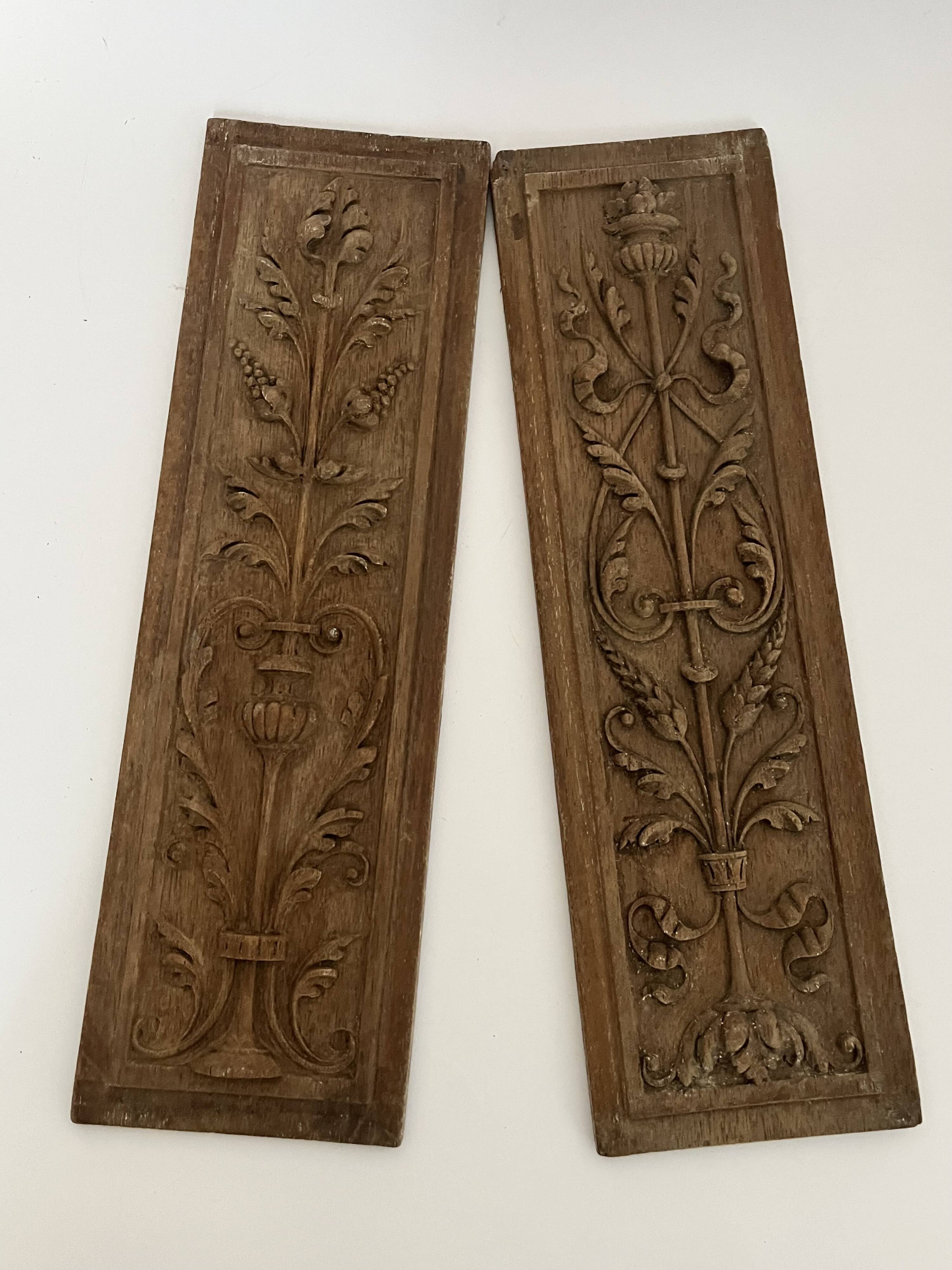 Pair of carved wooden panels - No. 1