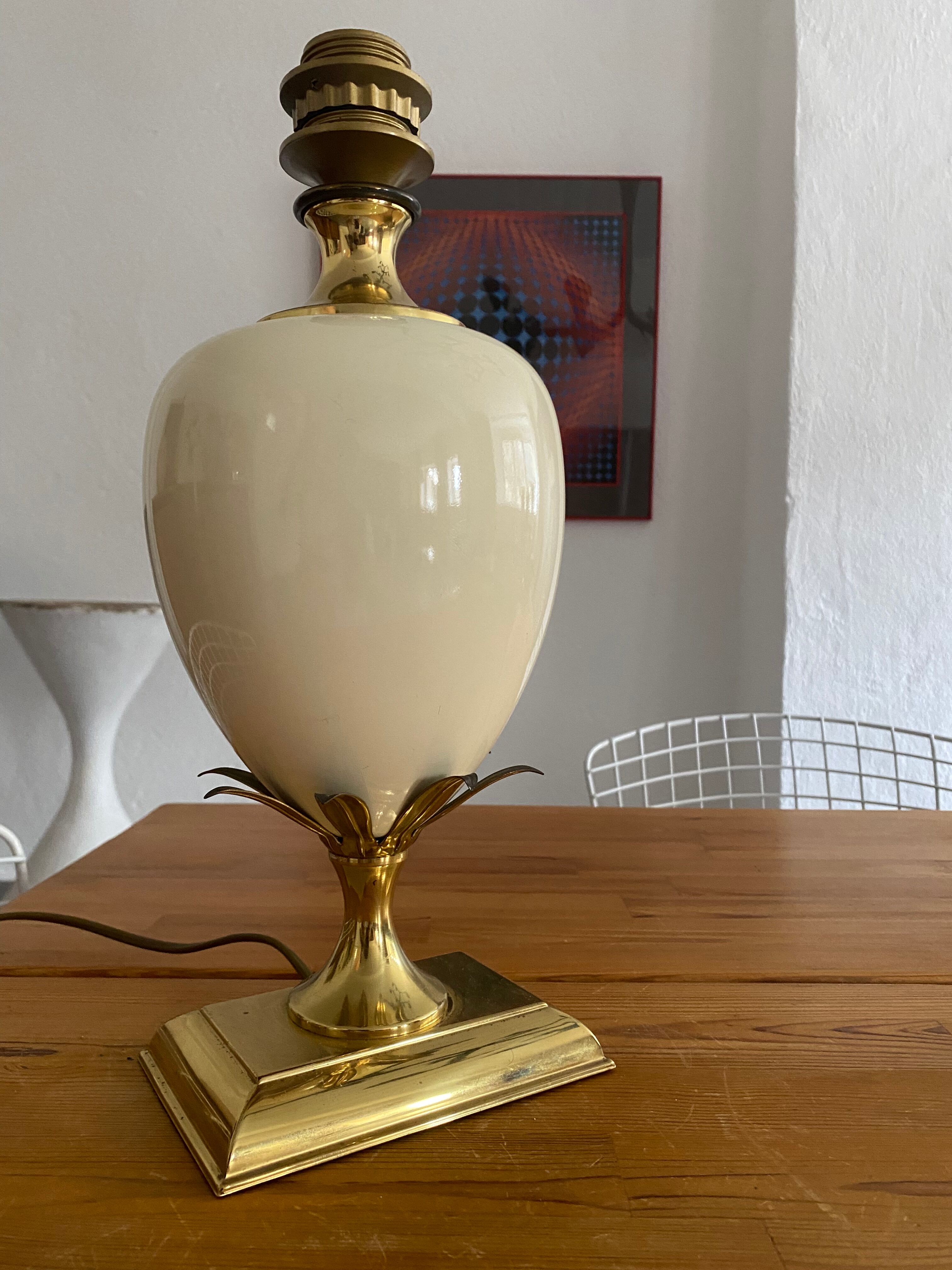 Ceramic lamp shape vintage egg Delmas