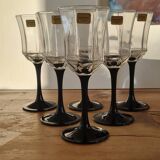 Set of 6 luminarc stemmed glasses