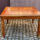 Extendable dining table in solid acacia 190cm