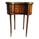"rognon" table that can serve as a bedside table