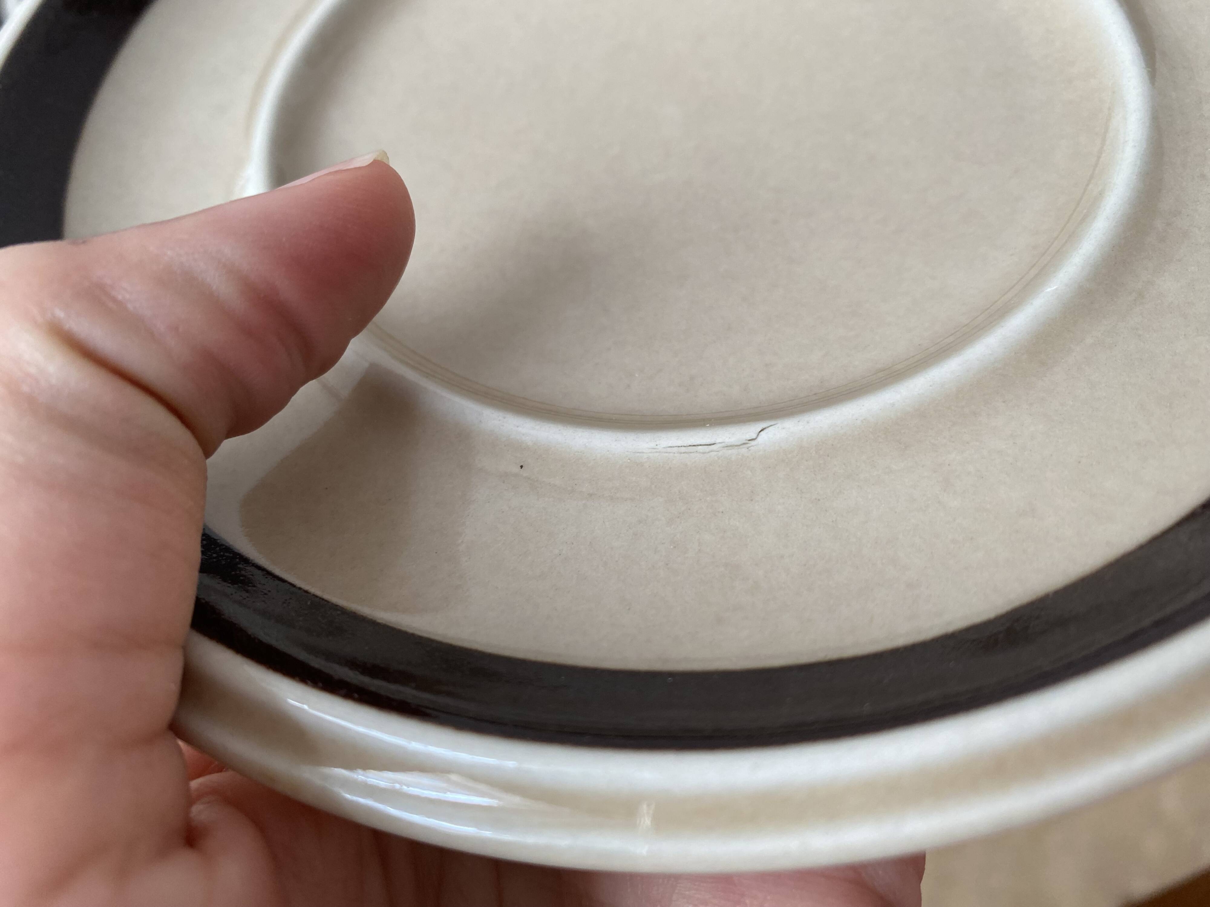 Service of 4 RUIJA Arabia Finland tea cups 70s, vintage ceramic cups