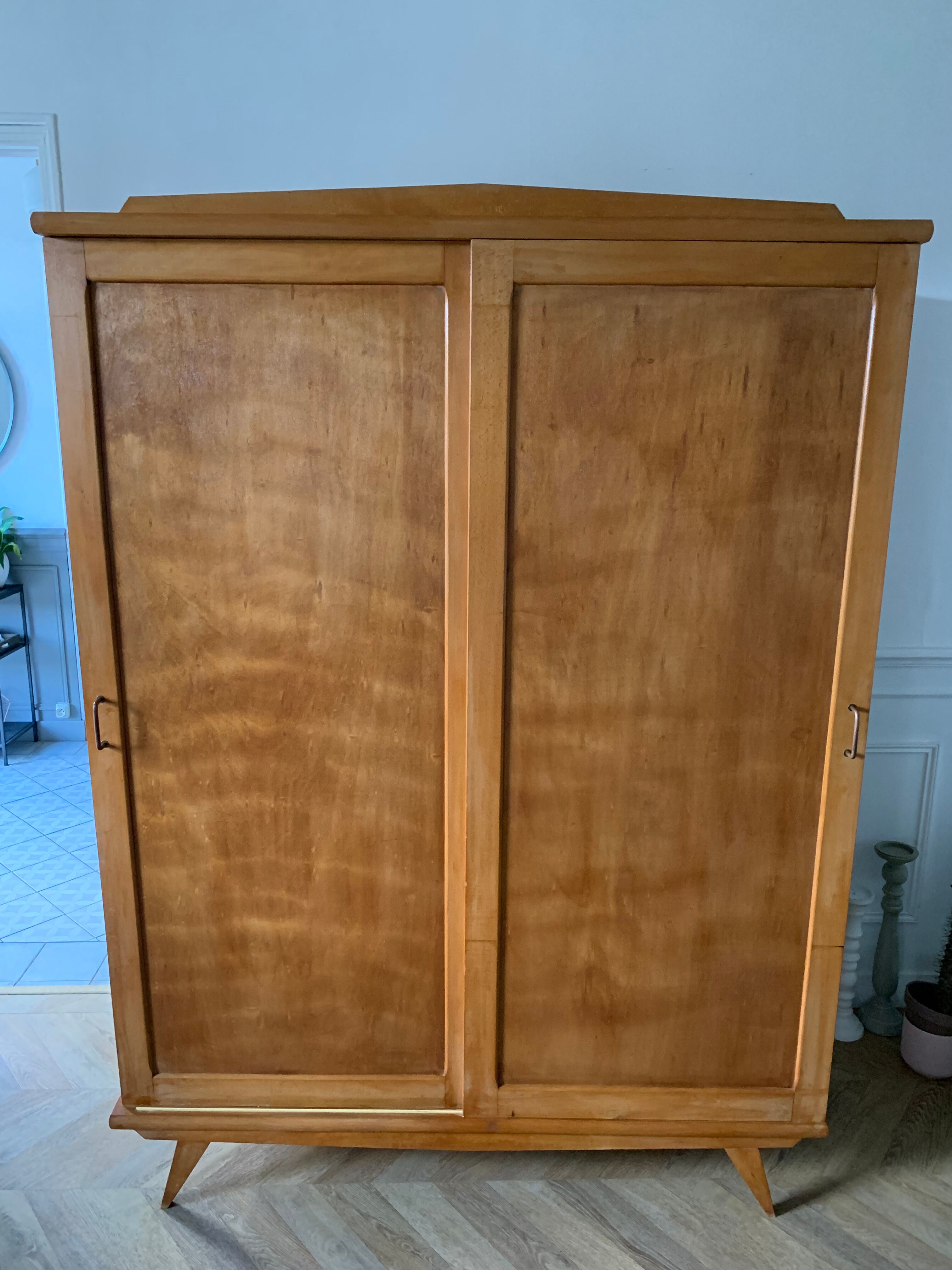 Vintage cabinet compass feet