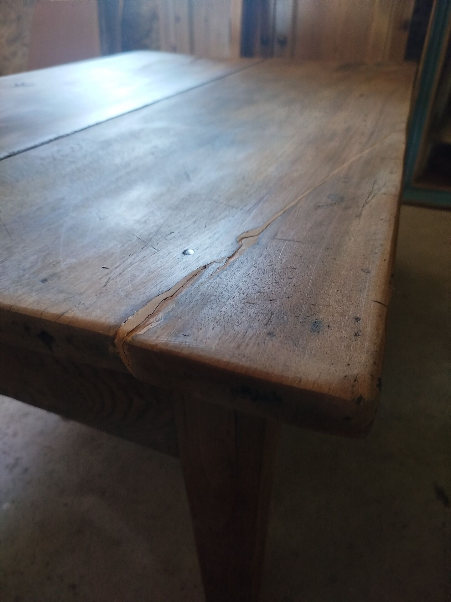 Table basse de ferme ancienne