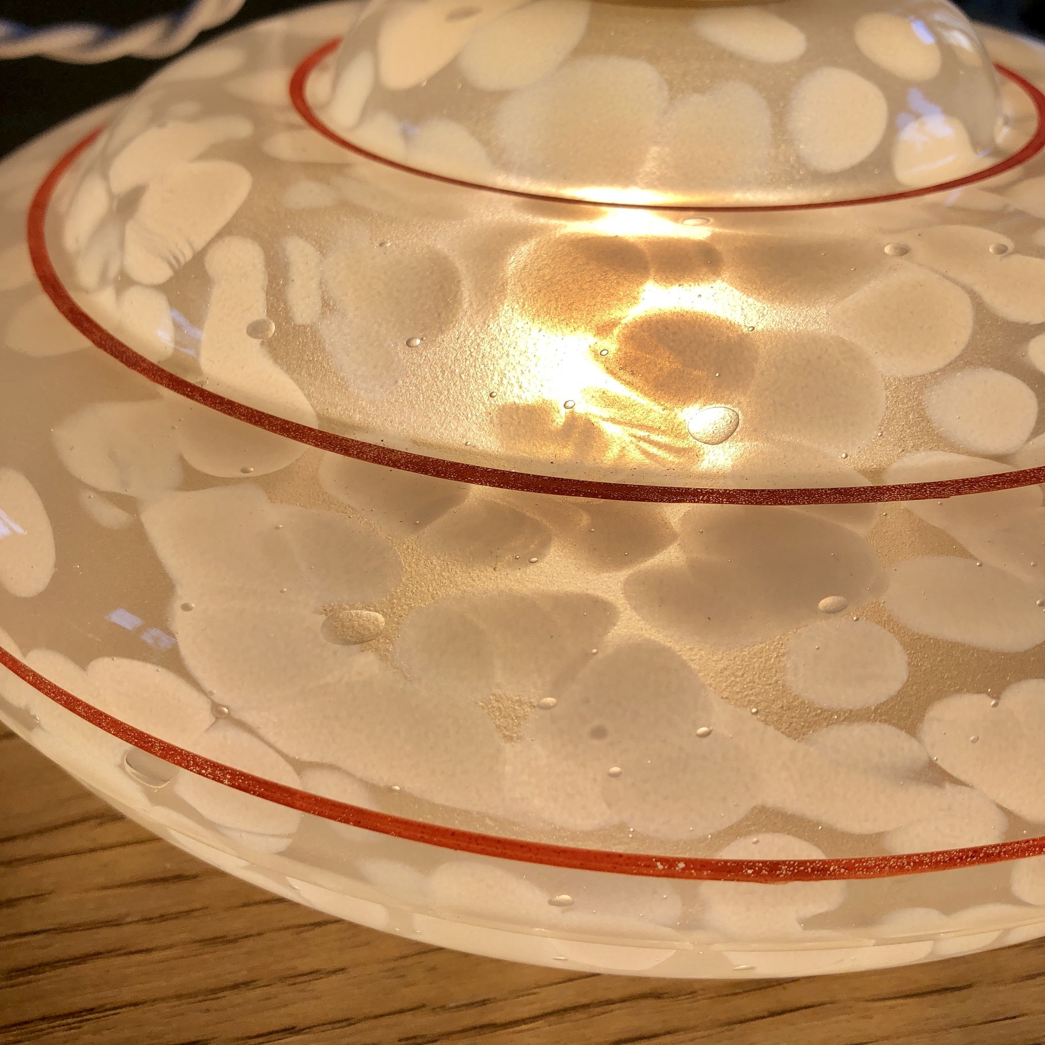 Vintage lampshade suspension and porcelain rosette