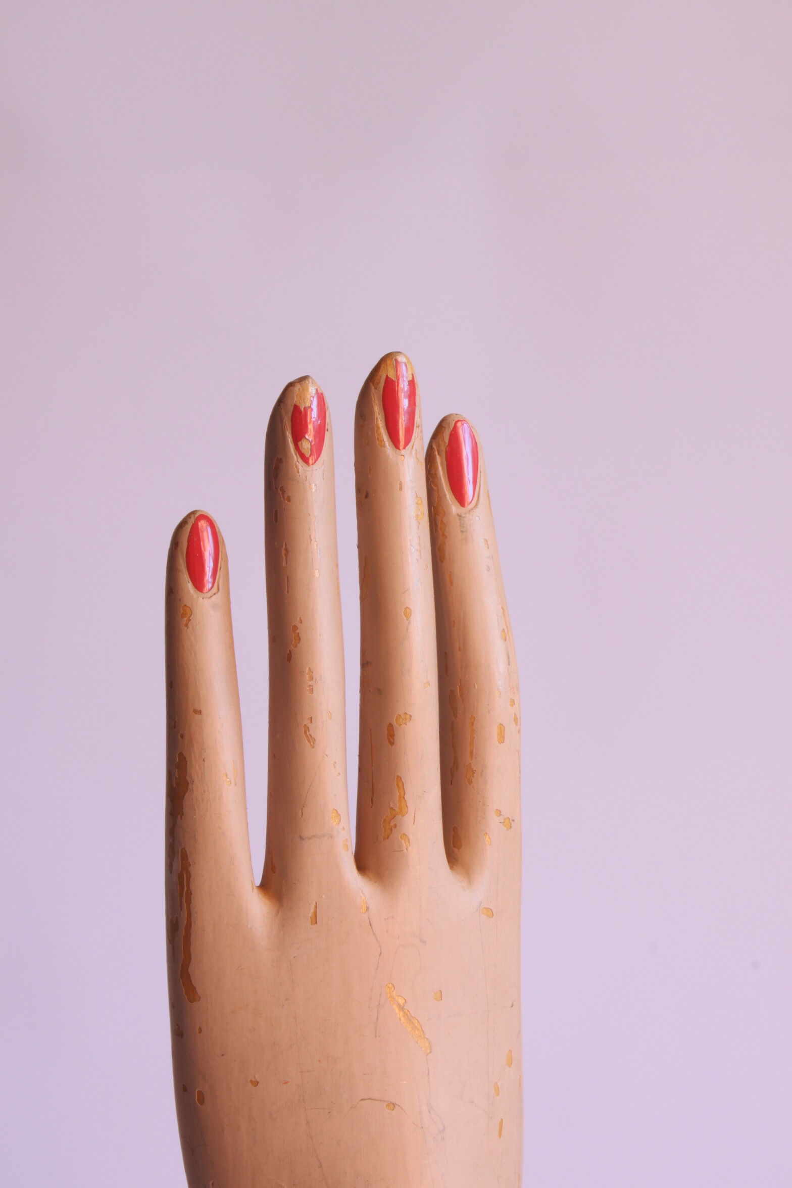 Gants en bois présentoirs de mannequins, années 1930, ensemble de 2.