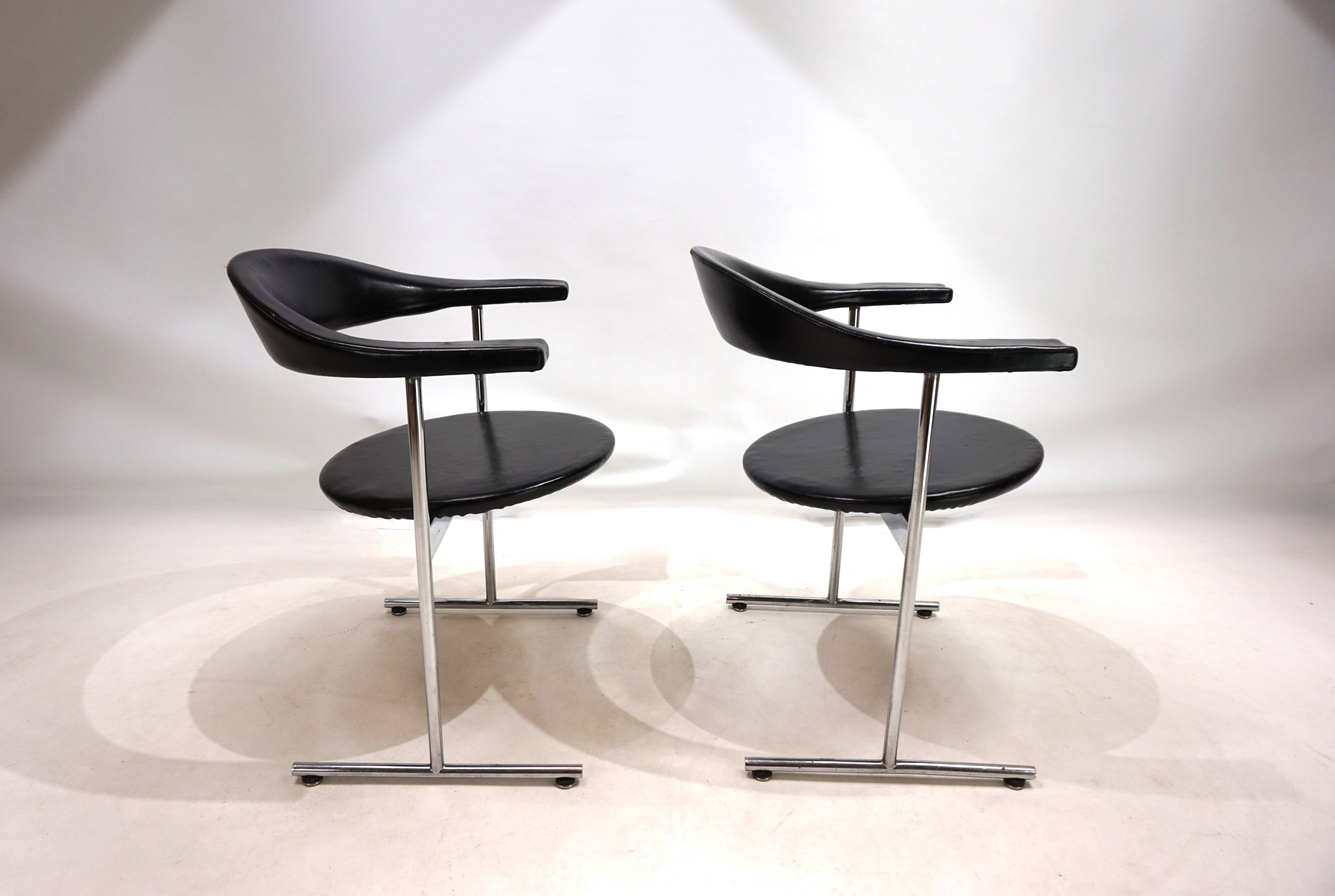 Set of 2 Kaufeld Airport 037 chairs by Geoffrey Harcourt, 1960