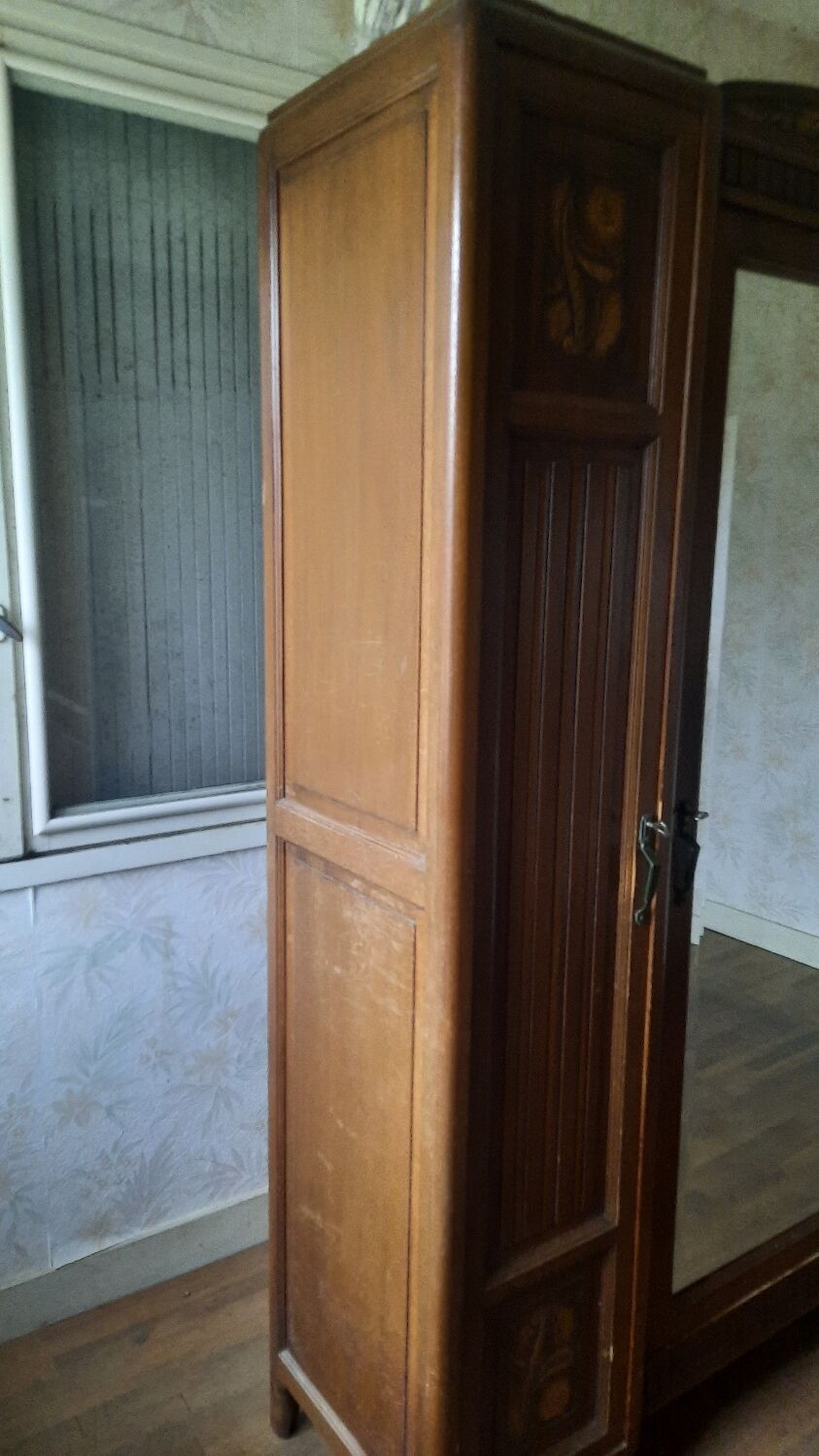 Art deco style wardrobe