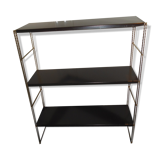 Shelf adjustable string