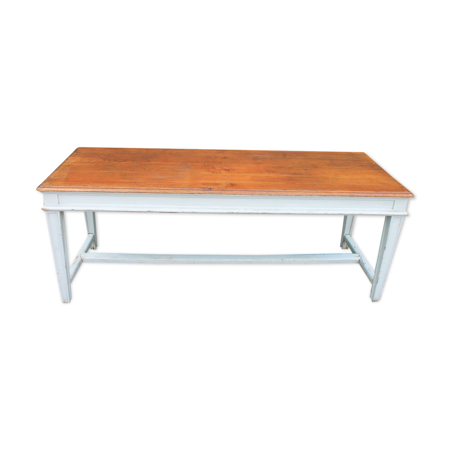 Store table
