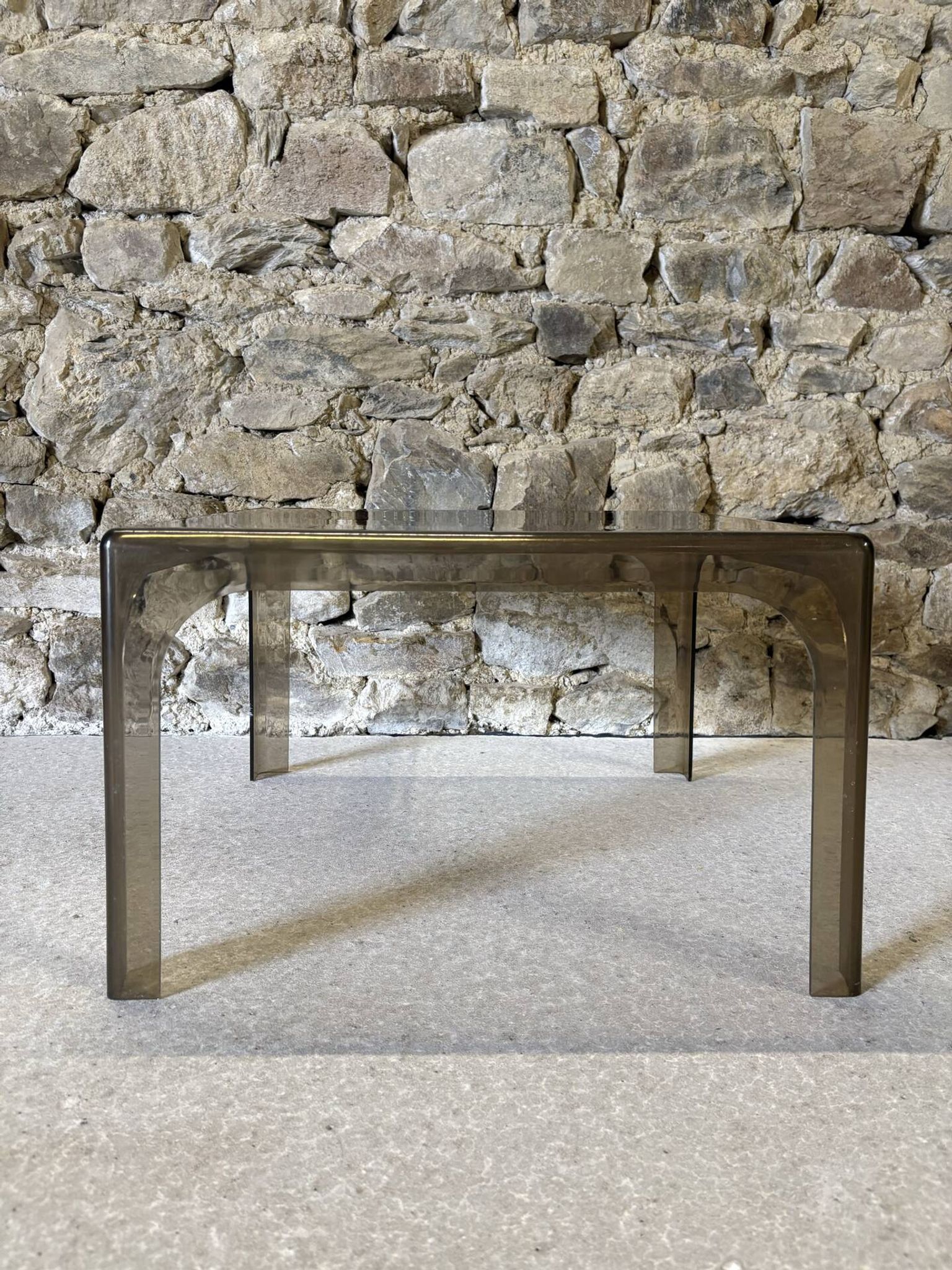 Table basse carré en plastique moulé, 1970