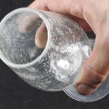 Verre à pied en verre bullé biot ?