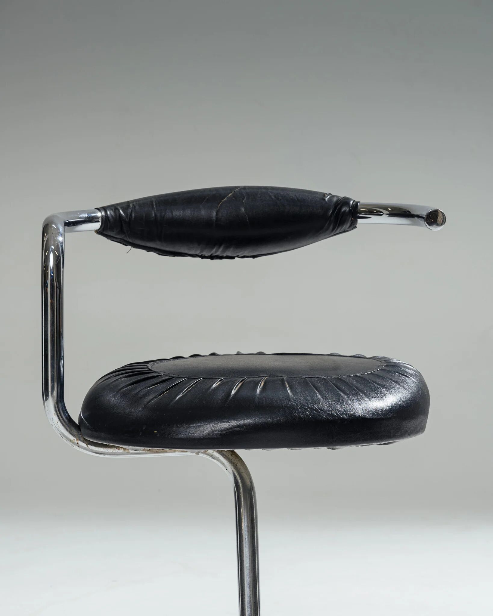 'Cobra' chair, Giotto Stoppino, 1970s