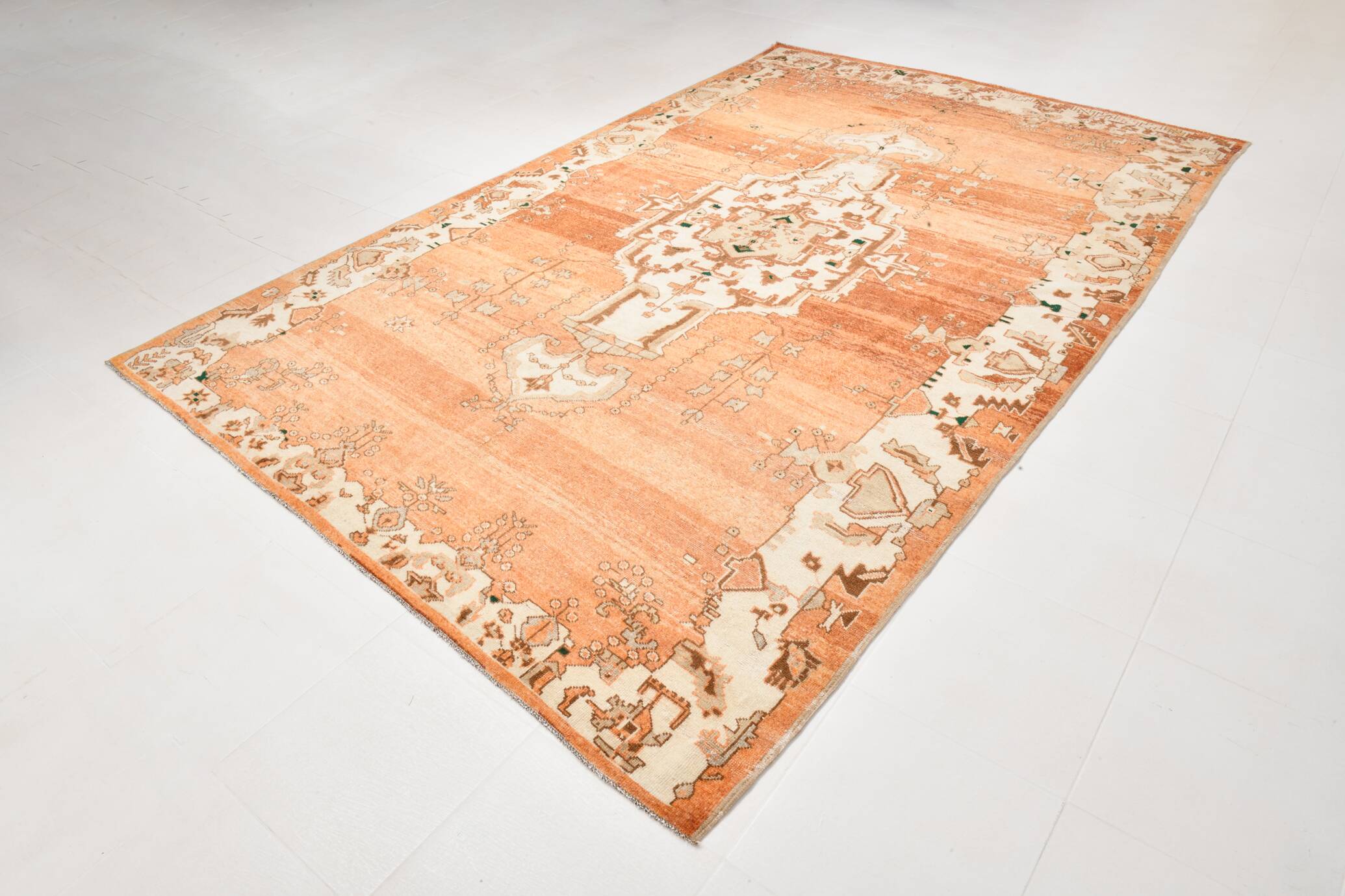 Rare Tapis Anatolien Vintage en Laine Fait Main Tons Brique & Ivoire