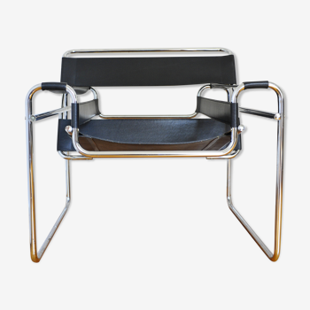 Wassily B3 leather armchair by Marcel Breuer Made in Italy 1970