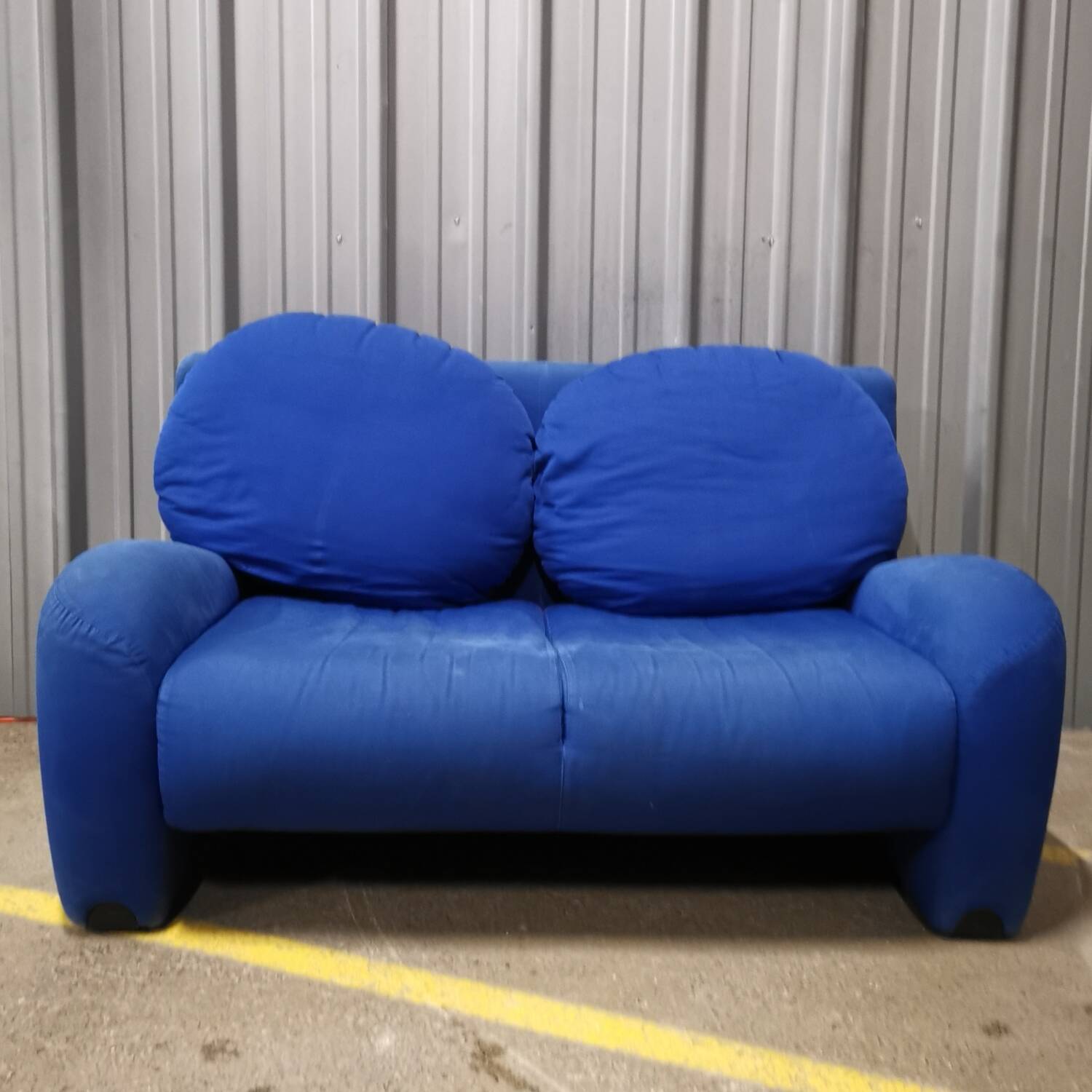 Sofa / Sofa "Times" by Toshiyuki Kita for Cassina