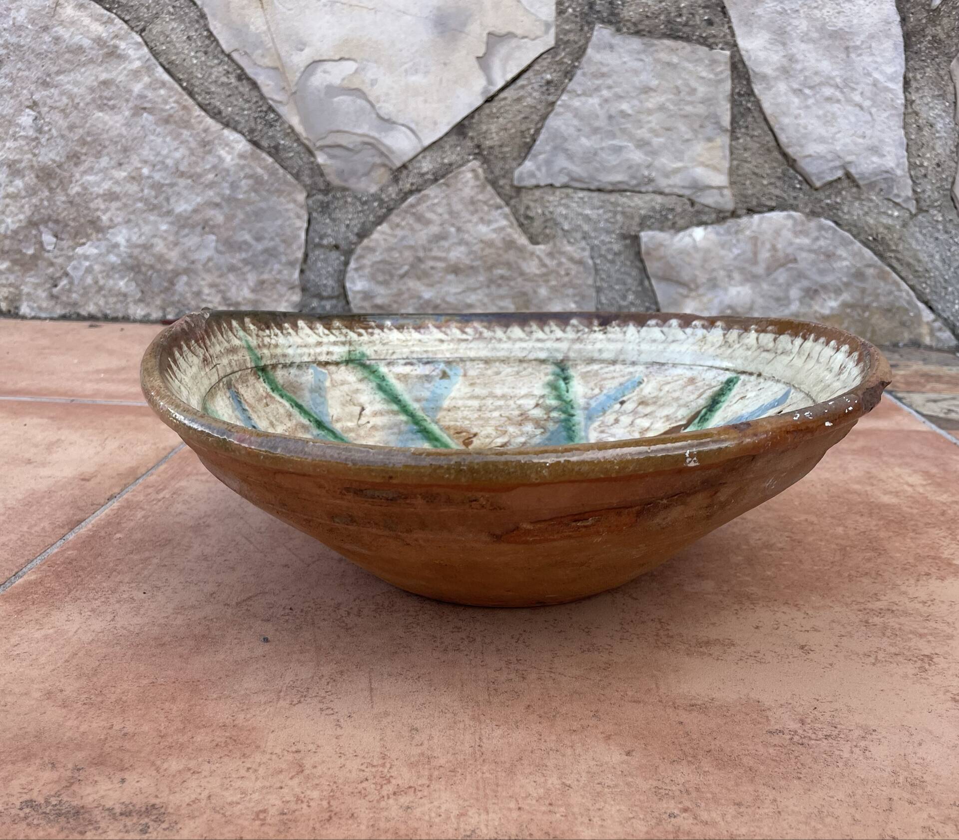 Spanish/Mediterranean ceramic bowl