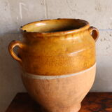 Varnished candied pot yellow