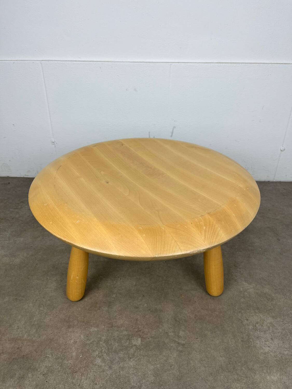 Table d’appoint Karljohan par Christian Hallerod, IKEA