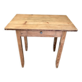 Farmhouse table