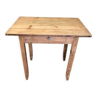 Farmhouse table