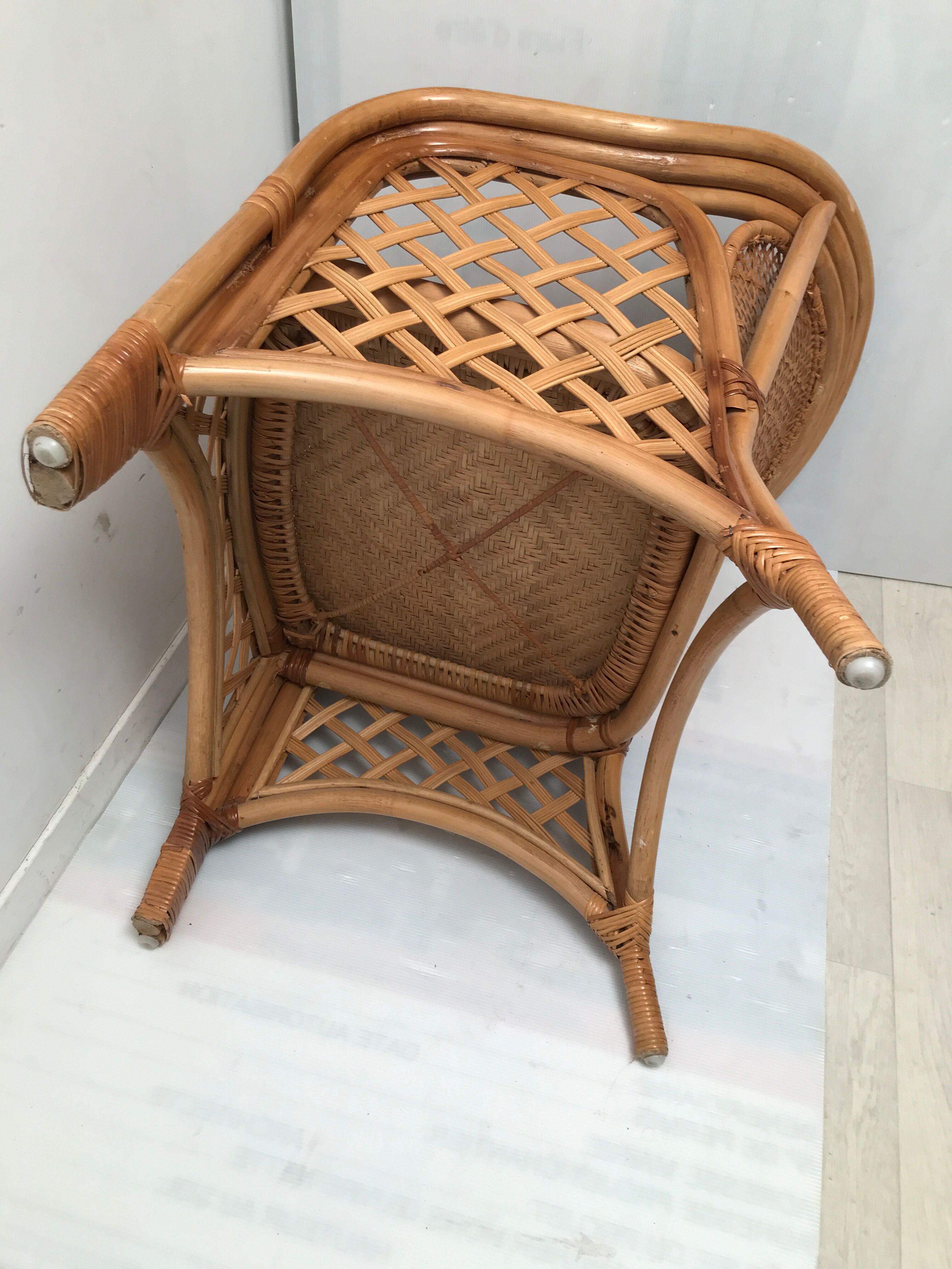 Canning rattan chair and vintage foot rests