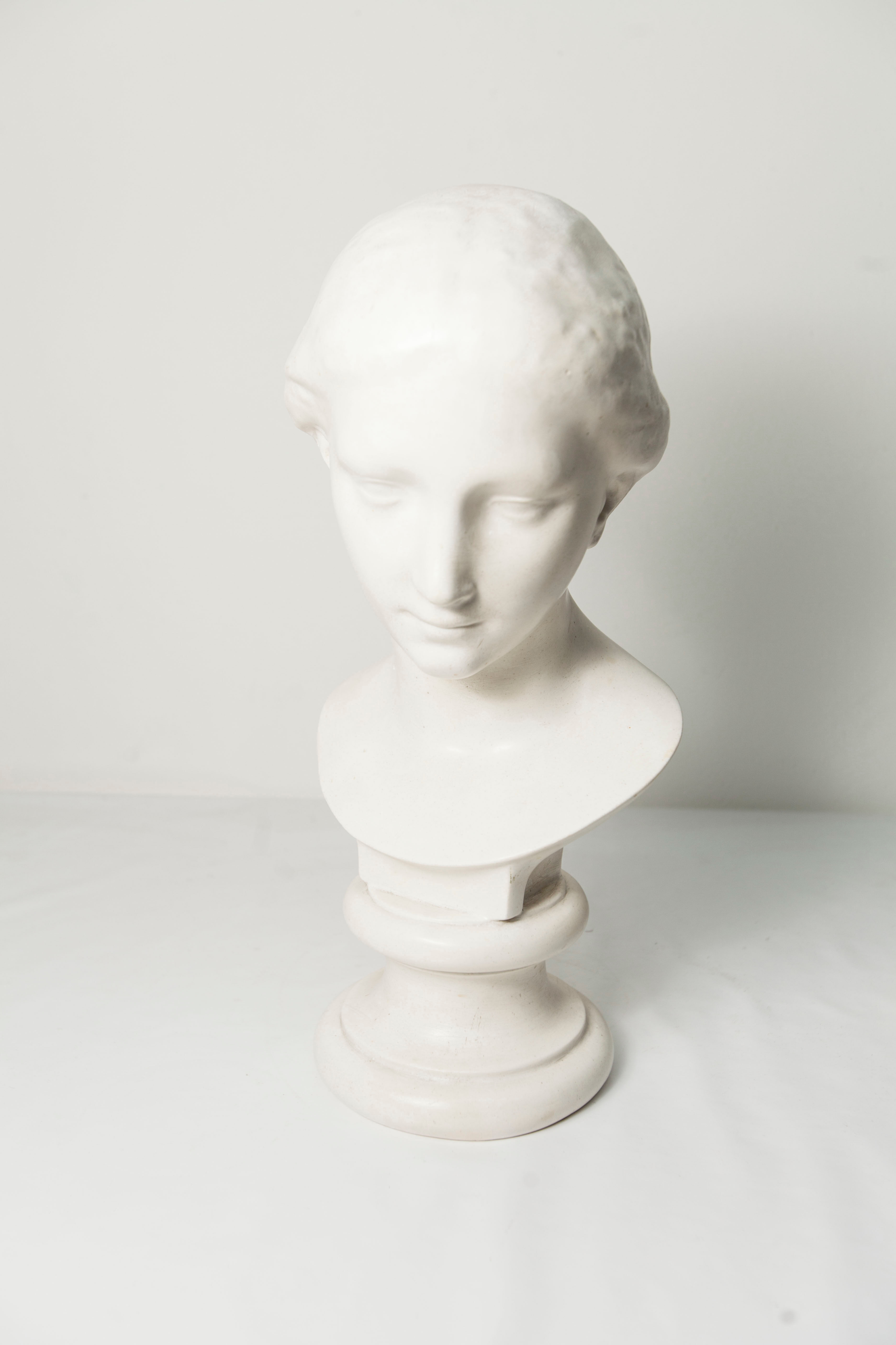 Buste femme en marbre 43cm musée Louvre 1445
