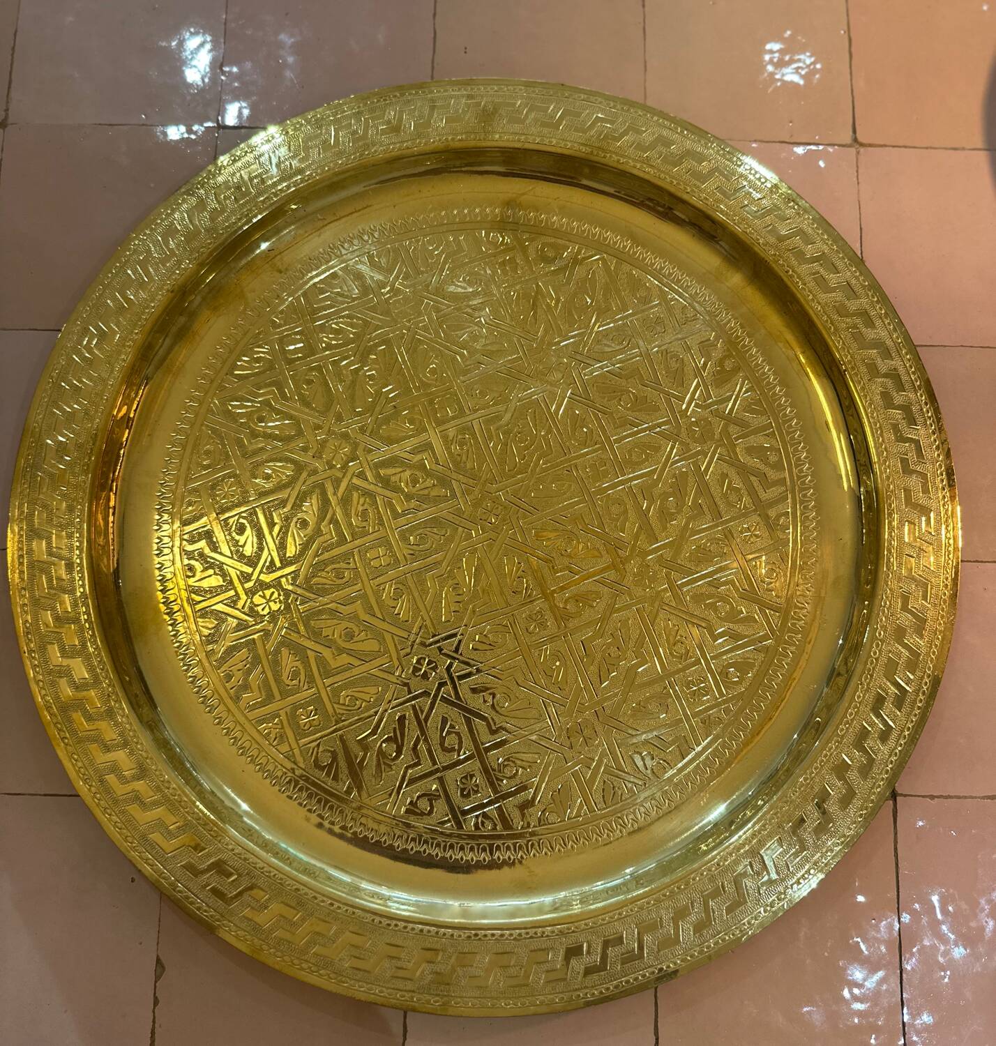 Moroccan tea tray gilded brass engraved oriental 40 cm
