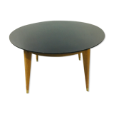 A coffee table of the years 50