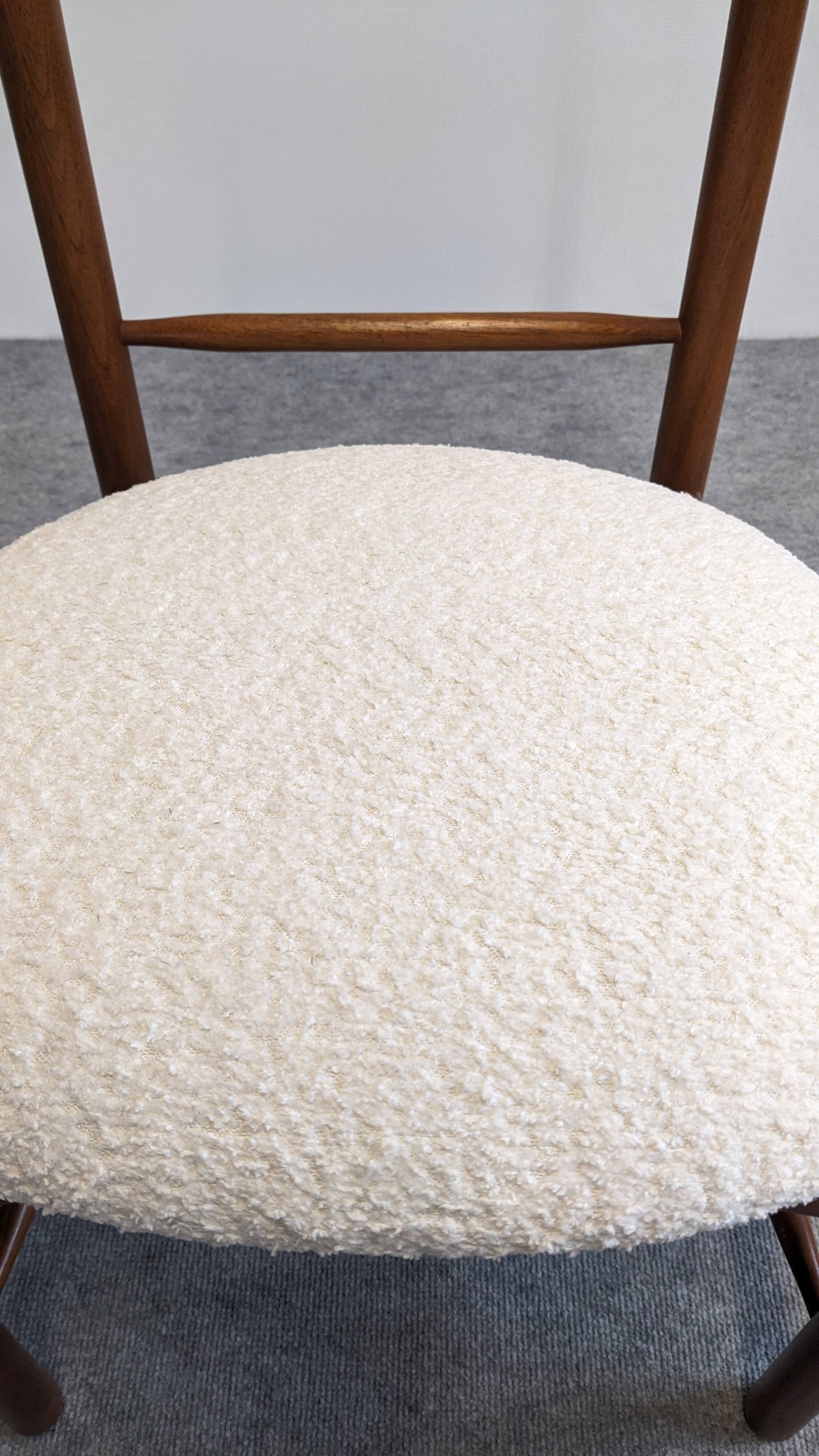 Set of 4 modernist chairs by Greta Magnusson Grossman, USA circa 1950.