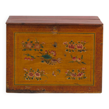 Coffre chinois avec peinture originale – Chine, vers 1900