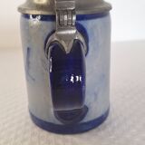 Beer mug with pure pewter lid