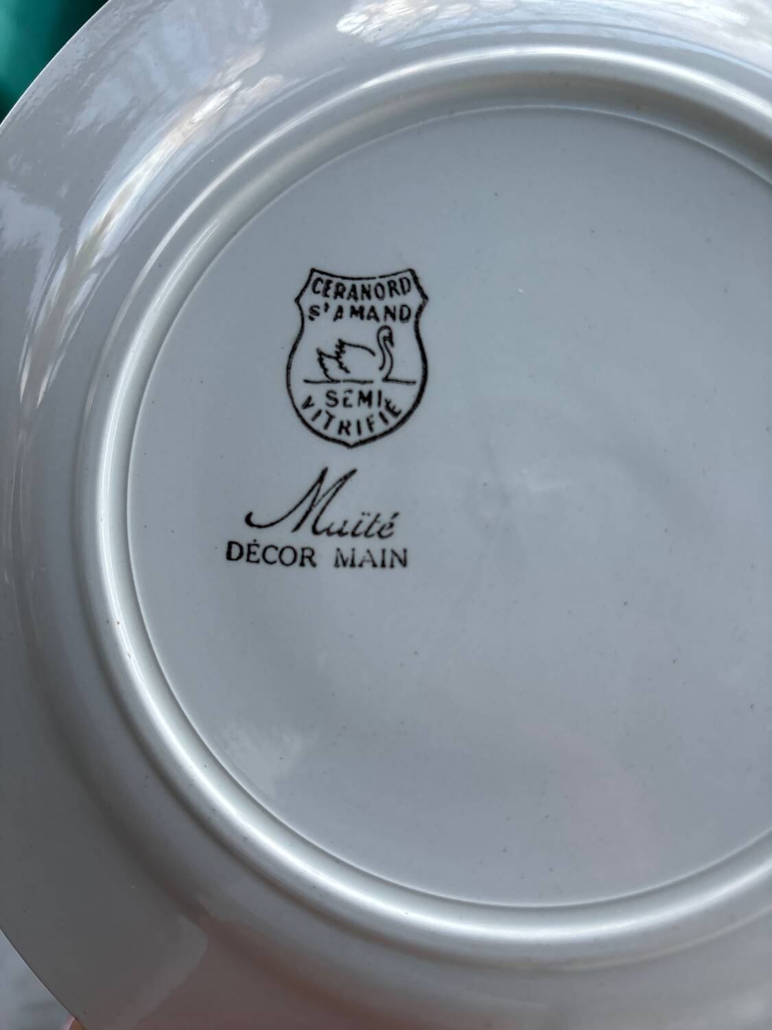 Set of 6 Saint Amand Maïté plates